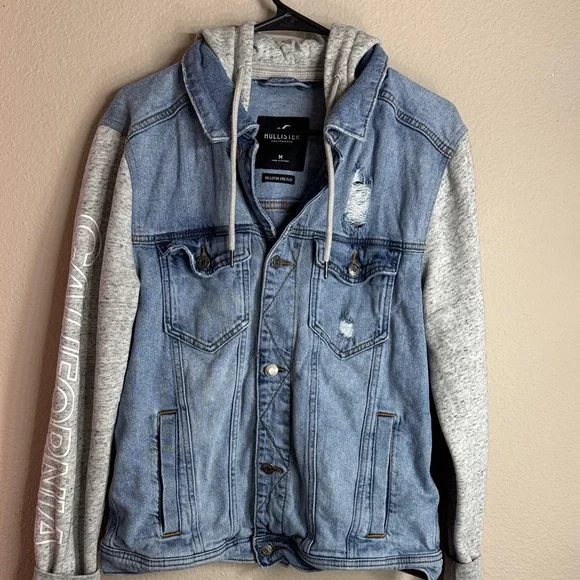 Hollister Blue Denim Jacket with Gray Sleeves - Picture 4 of 11
